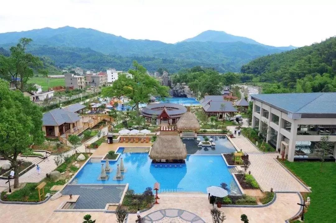 如火如荼的康養(yǎng)小鎮(zhèn)如何避免這八大假象？如何才能實(shí)打?qū)嵉某掷m(xù)運(yùn)營(yíng)？