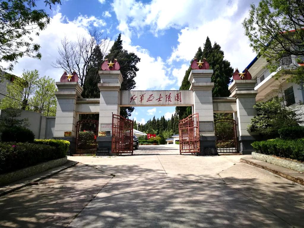 怒江旅游、怒江紅色線路推薦