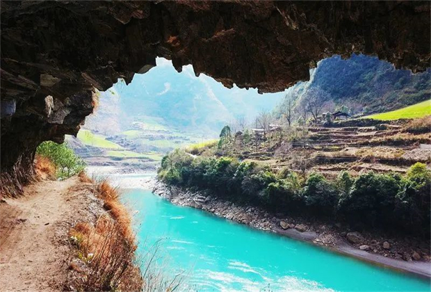 怒江旅行社：貢山，一個(gè)來了就不想走的地方