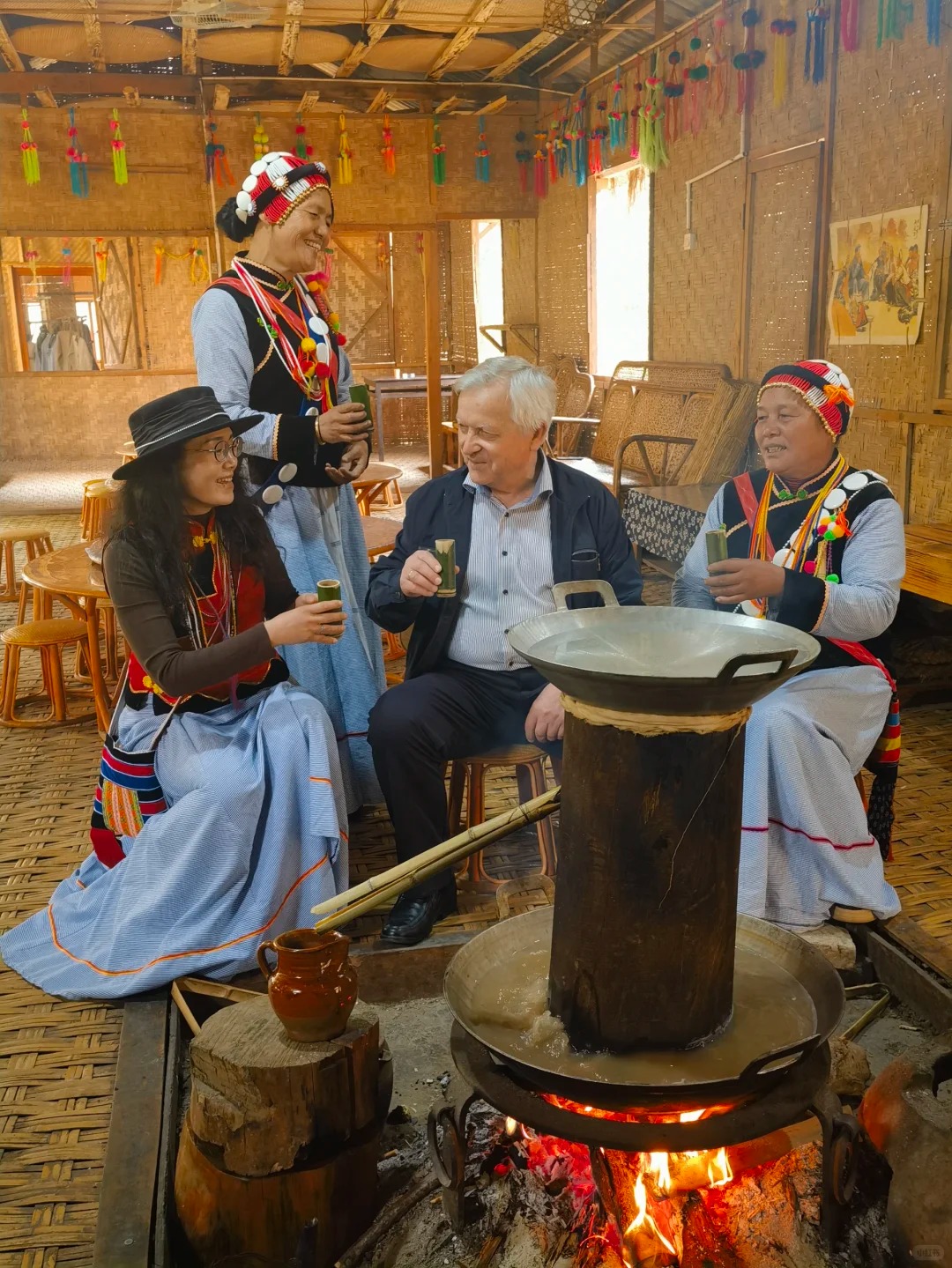 怒江旅游推薦，怒江公司團建，怒江游玩推薦，云南怒江3日游：來怒江傈僳族做客吧